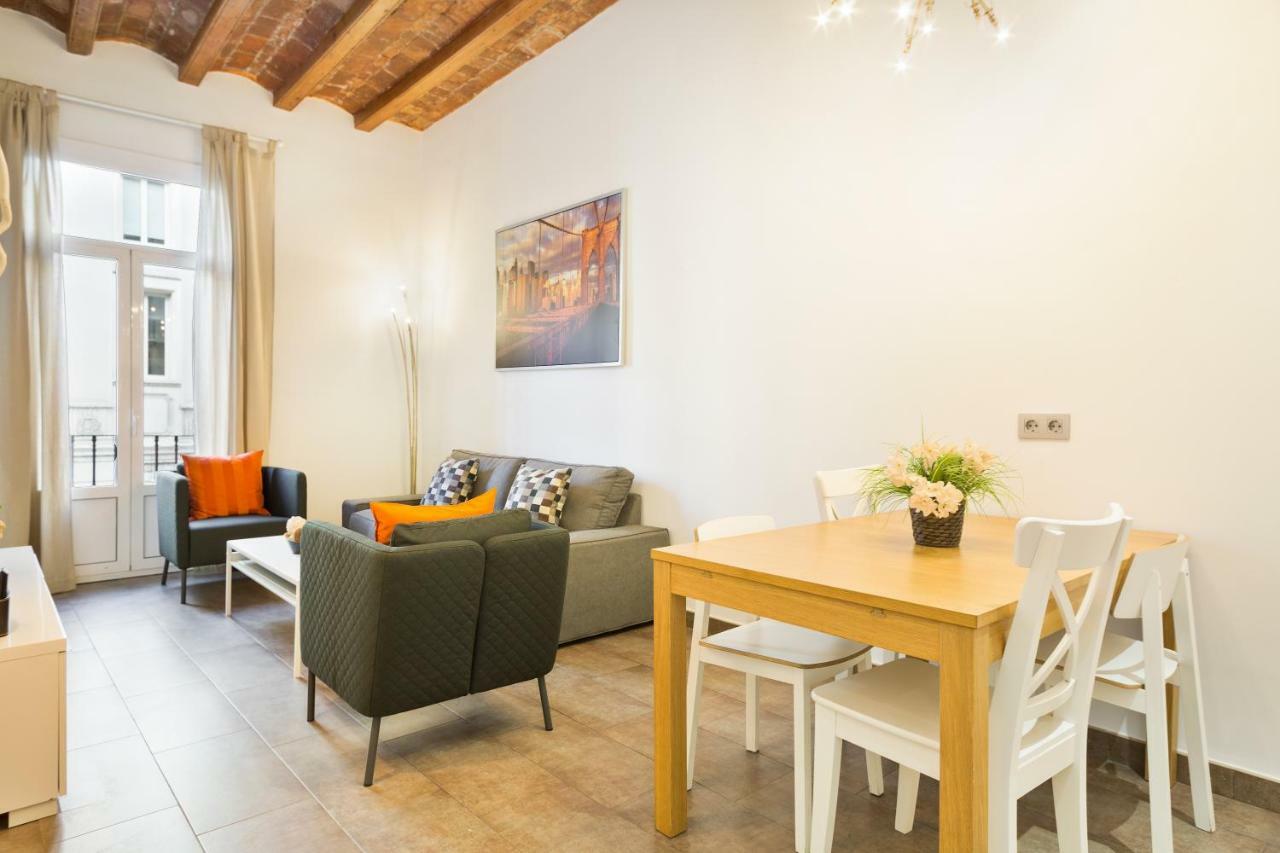 Stay U-Nique Apartments Eixample Center Барселона Екстериор снимка
